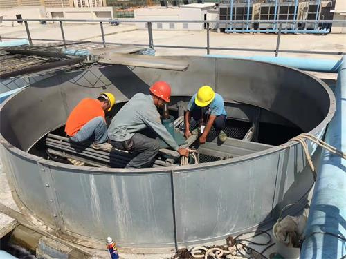 冷卻塔堵漏多少錢(qián),冷卻塔滲水維修怎么收費(fèi)