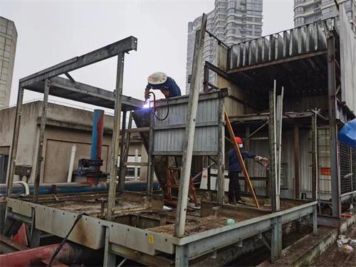 冷卻塔價格--決定關鍵因素(冷卻塔定制設備)